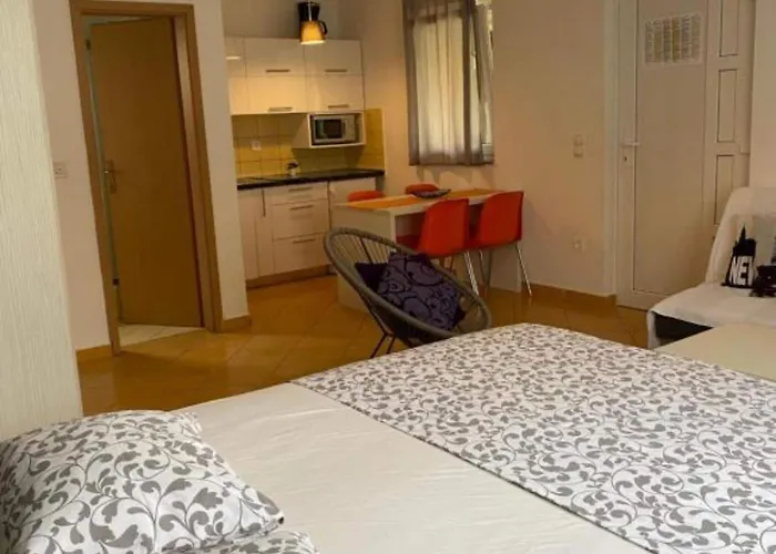 Apartman Lara Rab - With Balcony Rab Town